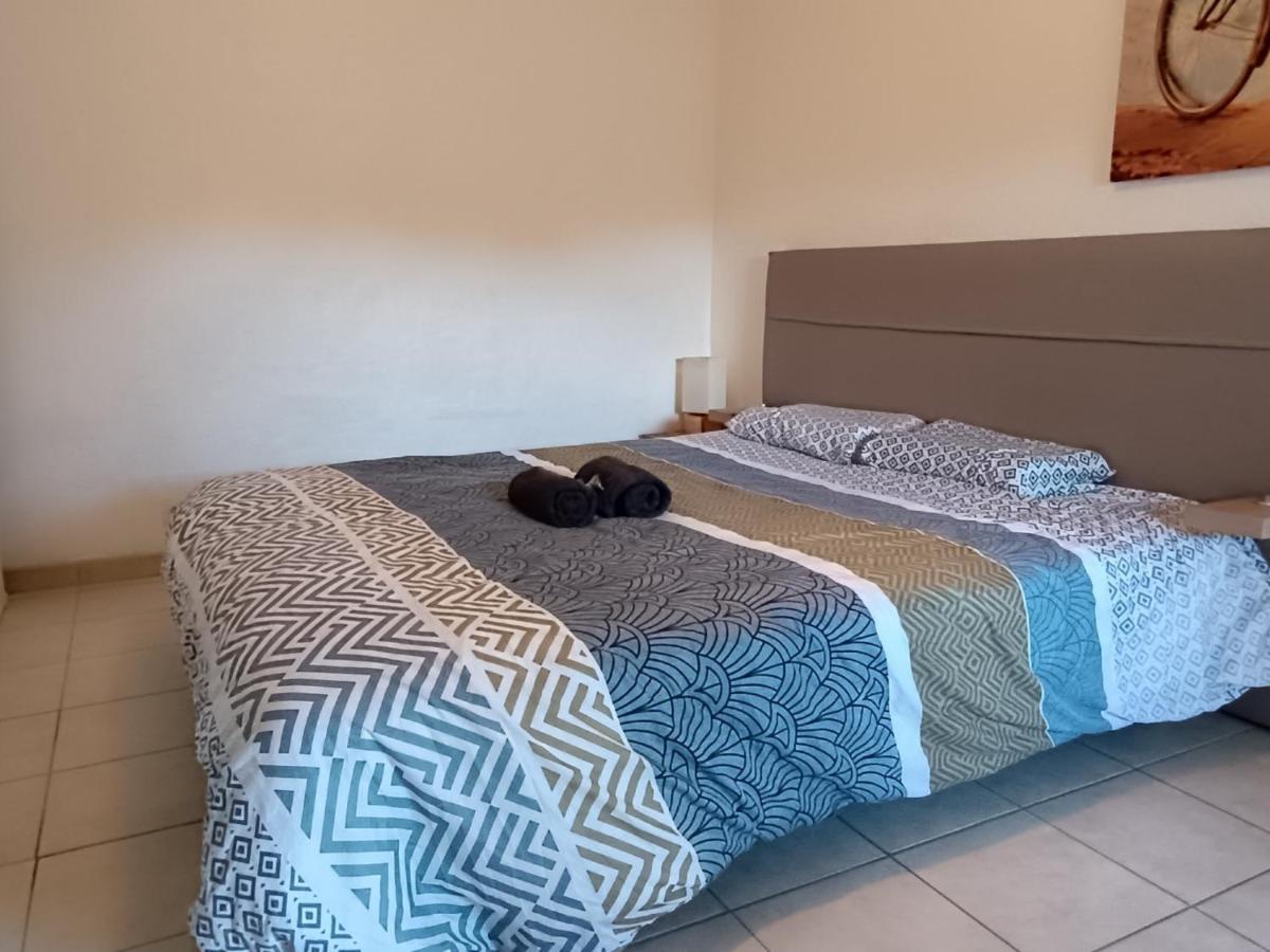 *Le Cocon Bistroquet*Oc.Keys/Terrasse/ Parking Apartment Carcassonne Bagian luar foto